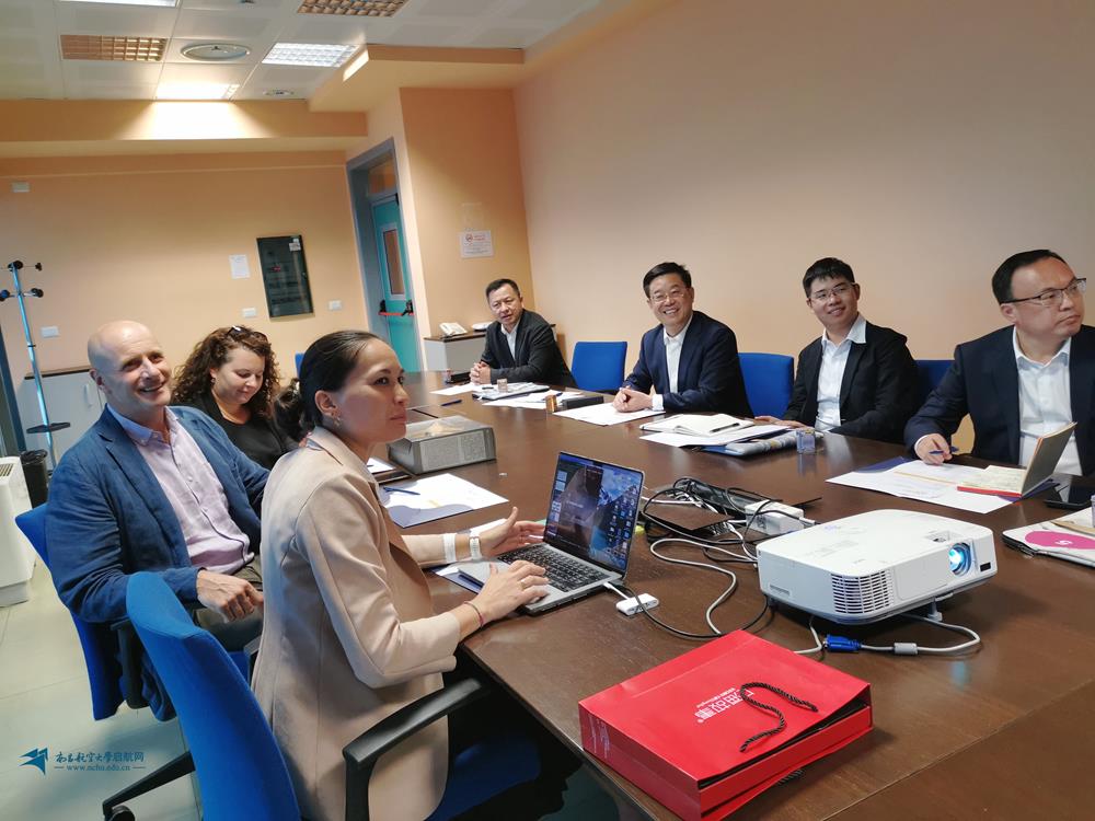 李书记访问都灵理工大学-1_副本.jpg